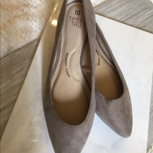 Time and Tru, flat shoe